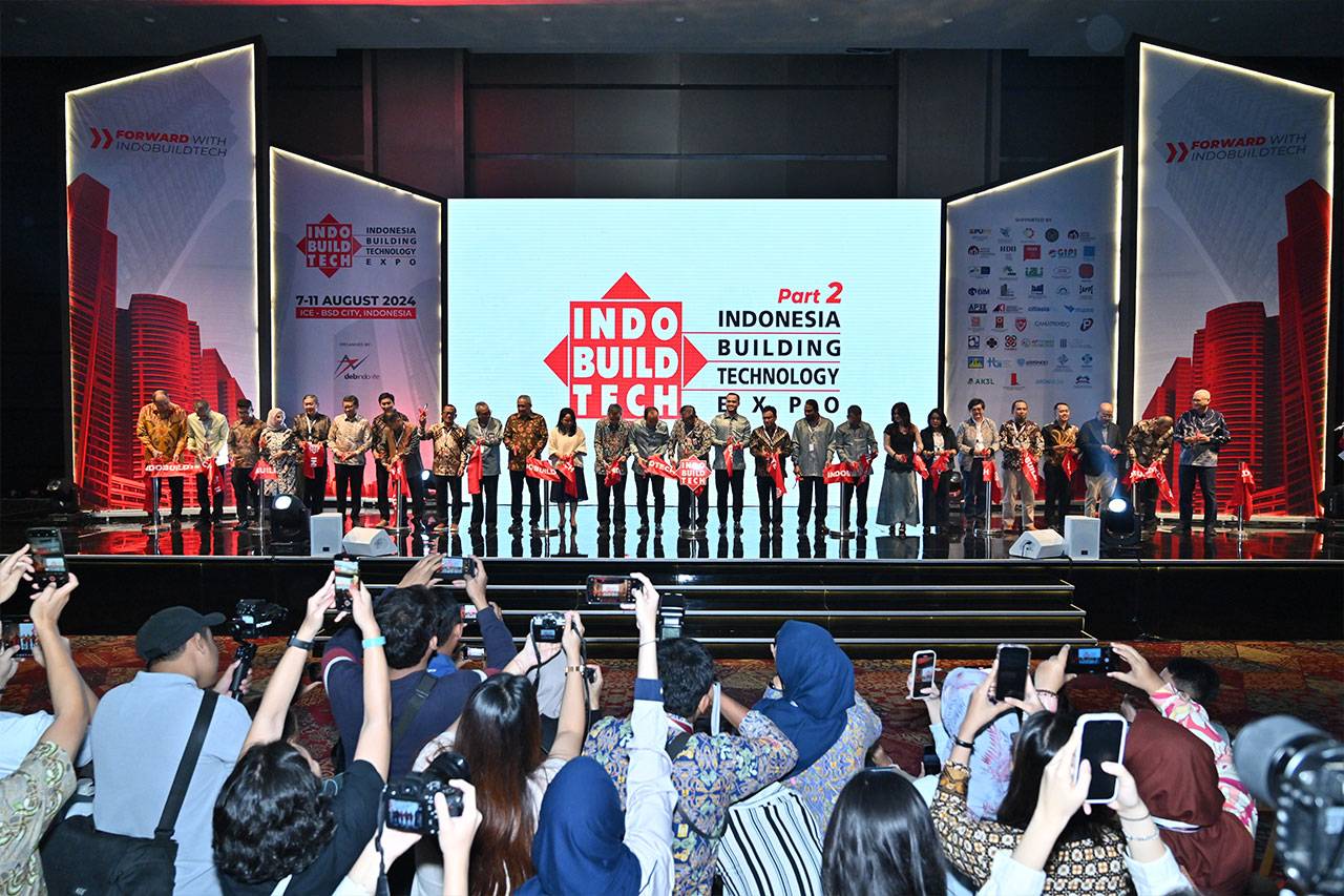 2024 年 IndoBuildTech 博览会开幕式
