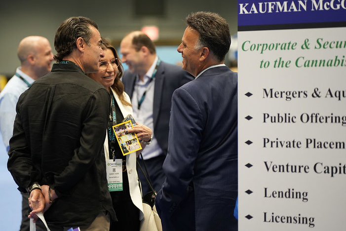 643a3d1c415e460575603ef595e02535_Three-people-talking_CWCBExpo-NY-2023_a.jpg