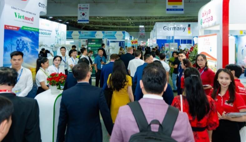 2025年越南胡志明市国际医药及医疗设备展览会：人工智能是扩大越南医疗保健价值链的关键