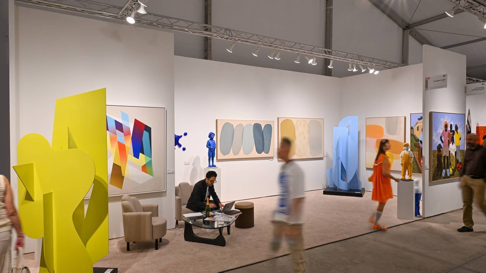 2025年美國邁阿密國際藝術(shù)展覽會(huì)：新興藝術(shù)家的國際舞臺(tái)