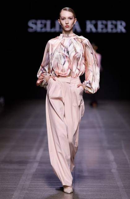 άӹʱװչRiga Fashion Week 2025¡ؾٰ죬ɳ
