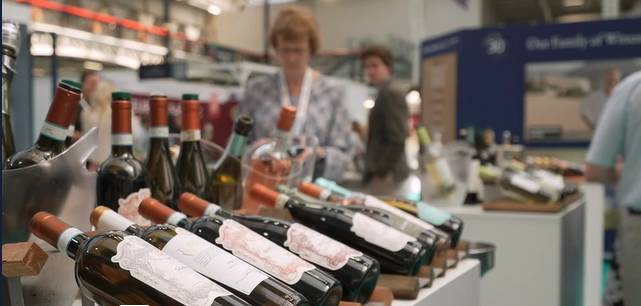 Ӣ׶عѾչ London Wine Fair 2025ҵʢԲĻ