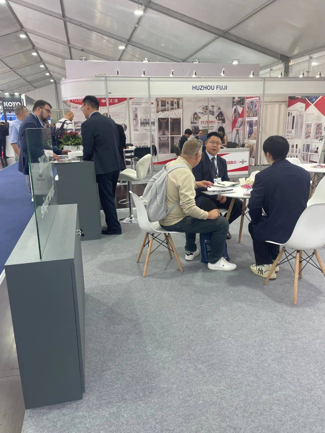 上海富士電梯成功亮相2025俄羅斯莫斯科電梯展覽會(huì) 上海富士電梯成功亮相2025俄羅斯莫斯科電梯展覽會(huì)