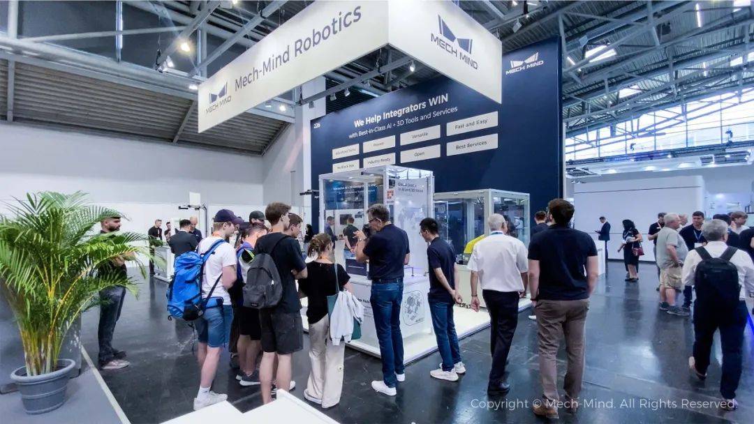 慕尼黑automatica 2025 | 梅卡曼德第三次亮相全球頂級自動化展，展出多項前沿具身智能技術(shù)及應(yīng)用