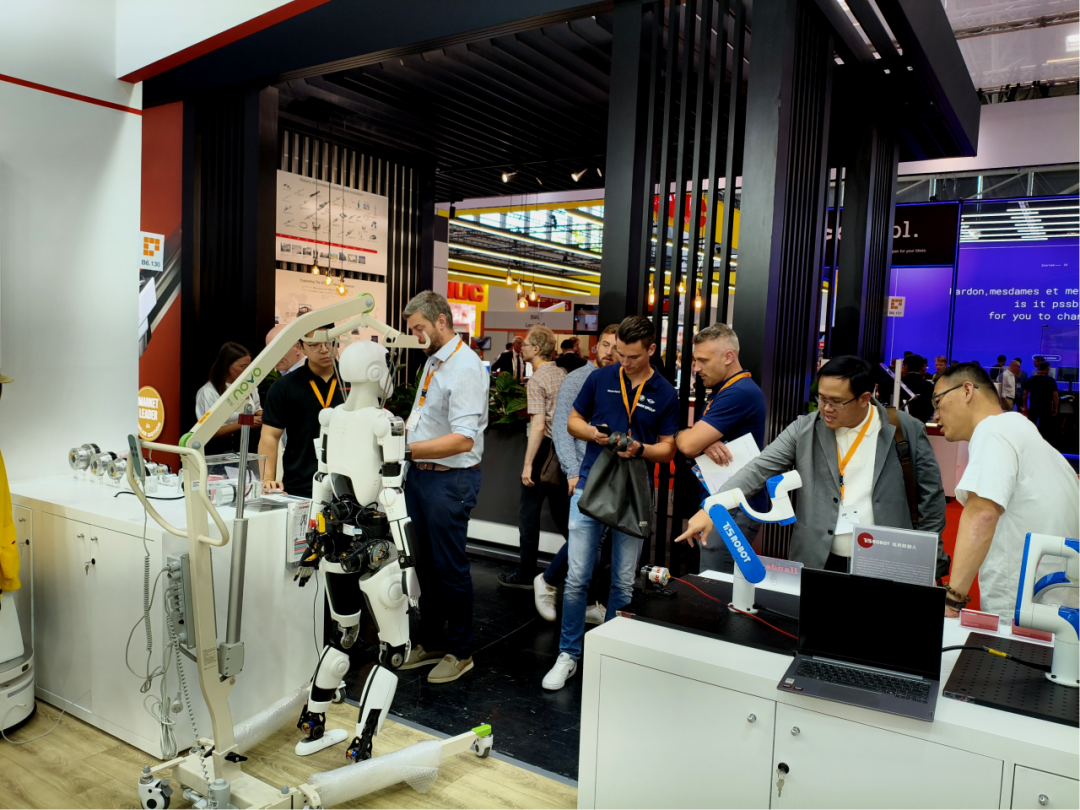 AUTOMATICA 2025 鈦虎自研實(shí)力閃耀國(guó)際舞臺(tái) AUTOMATICA 2025 鈦虎自研實(shí)力閃耀國(guó)際舞臺(tái)
