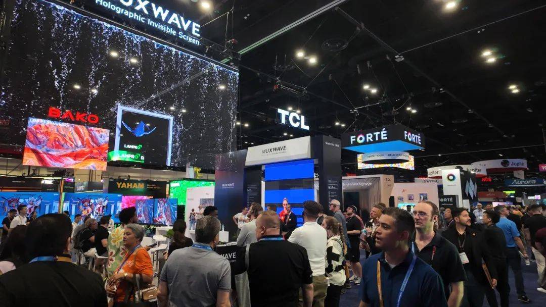 InfoComm 2025圓滿收官 | 美矽微單端控制1080像素超長(zhǎng)透明隱形模組引關(guān)注 InfoComm 2025圓滿收官 | 美矽微單端控制1080像素超長(zhǎng)透明隱形模組引關(guān)注