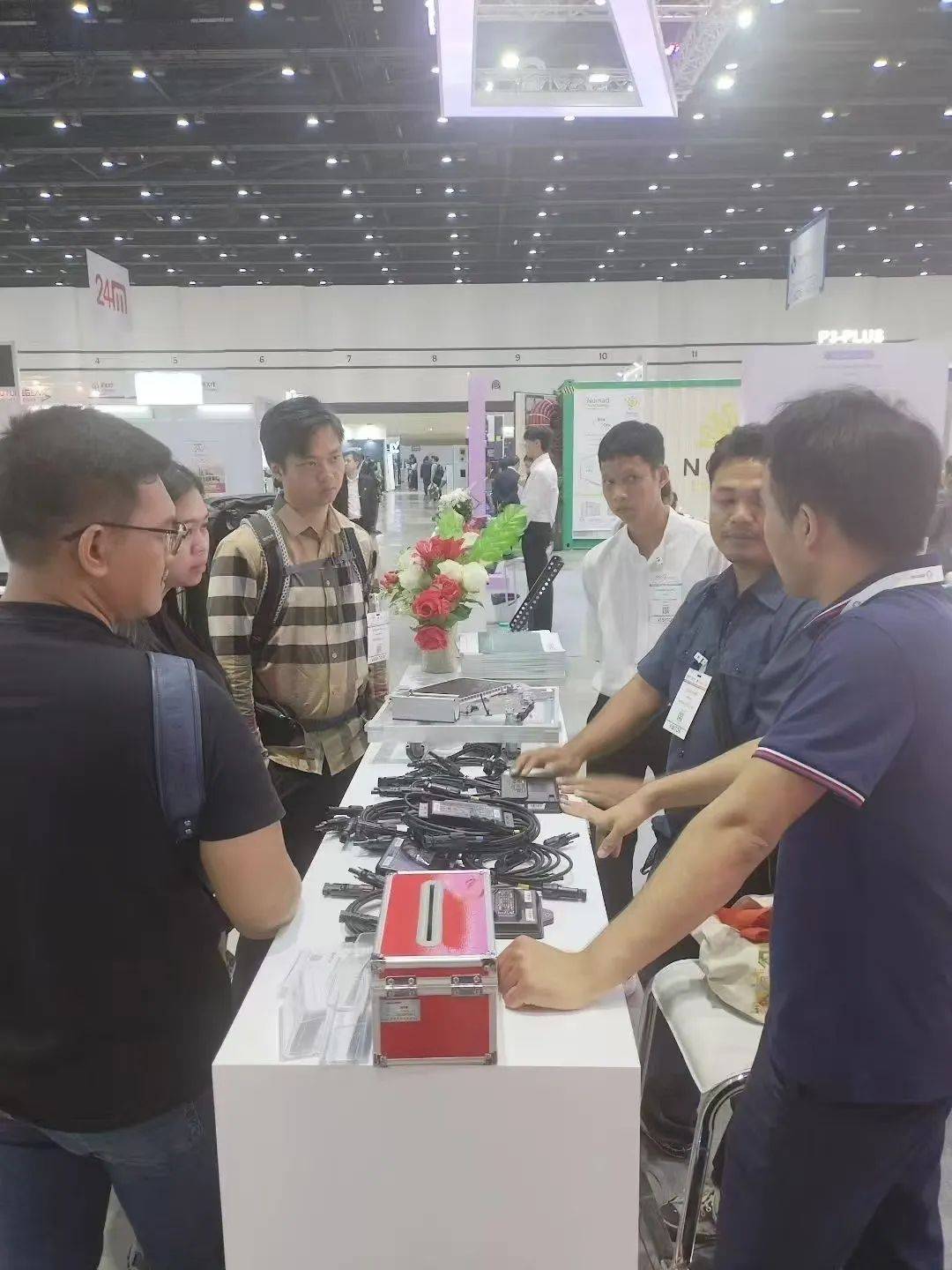 【透視ASEW可再生能源展 2025】集能易攜優(yōu)化器+關(guān)斷器等解決方案護(hù)航光伏安全 【透視ASEW可再生能源展 2025】集能易攜優(yōu)化器+關(guān)斷器等解決方案護(hù)航光伏安全