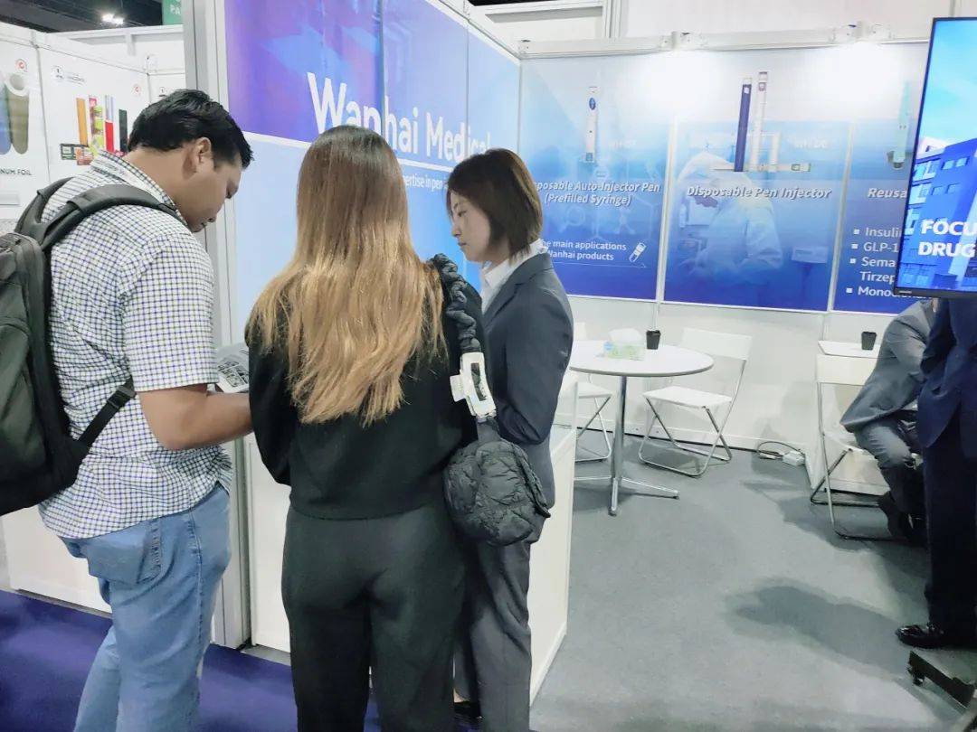 South East Asia × 万海医疗 2025:满载收官,步履不停向新程! South East Asia × 万海医疗 2025:满载收官,步履不停向新程!