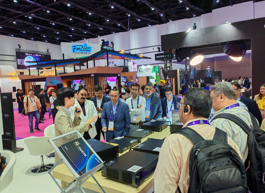 ̵InfoComm Asia 2025̩չBOEصӡ硢ء´Ӿ񡢾̨ȴʵ