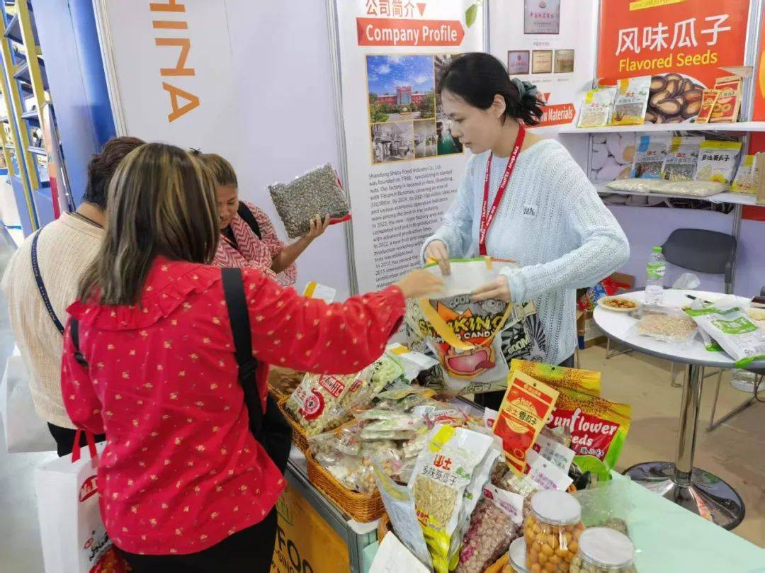 沙土镇企业亮相2025年泰国国际食品展,拓展海外市场新机遇! 沙土镇企业亮相2025年泰国国际食品展,拓展海外市场新机遇!