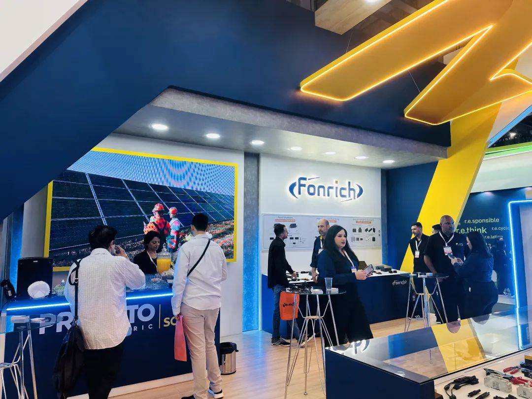 首日告捷!Smarter E South America 2025展会丰郅展台成焦点,邀您共探新能源未来 首日告捷!Smarter E South America 2025展会丰郅展台成焦点,邀您共探新能源未来